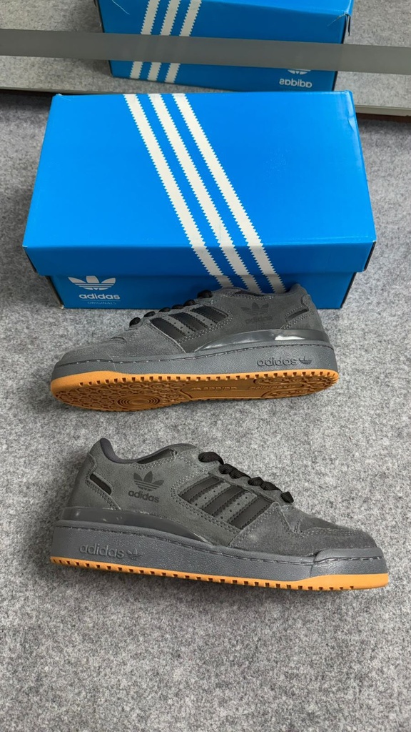 ADIDAS FORUM - GRAFITE (39)